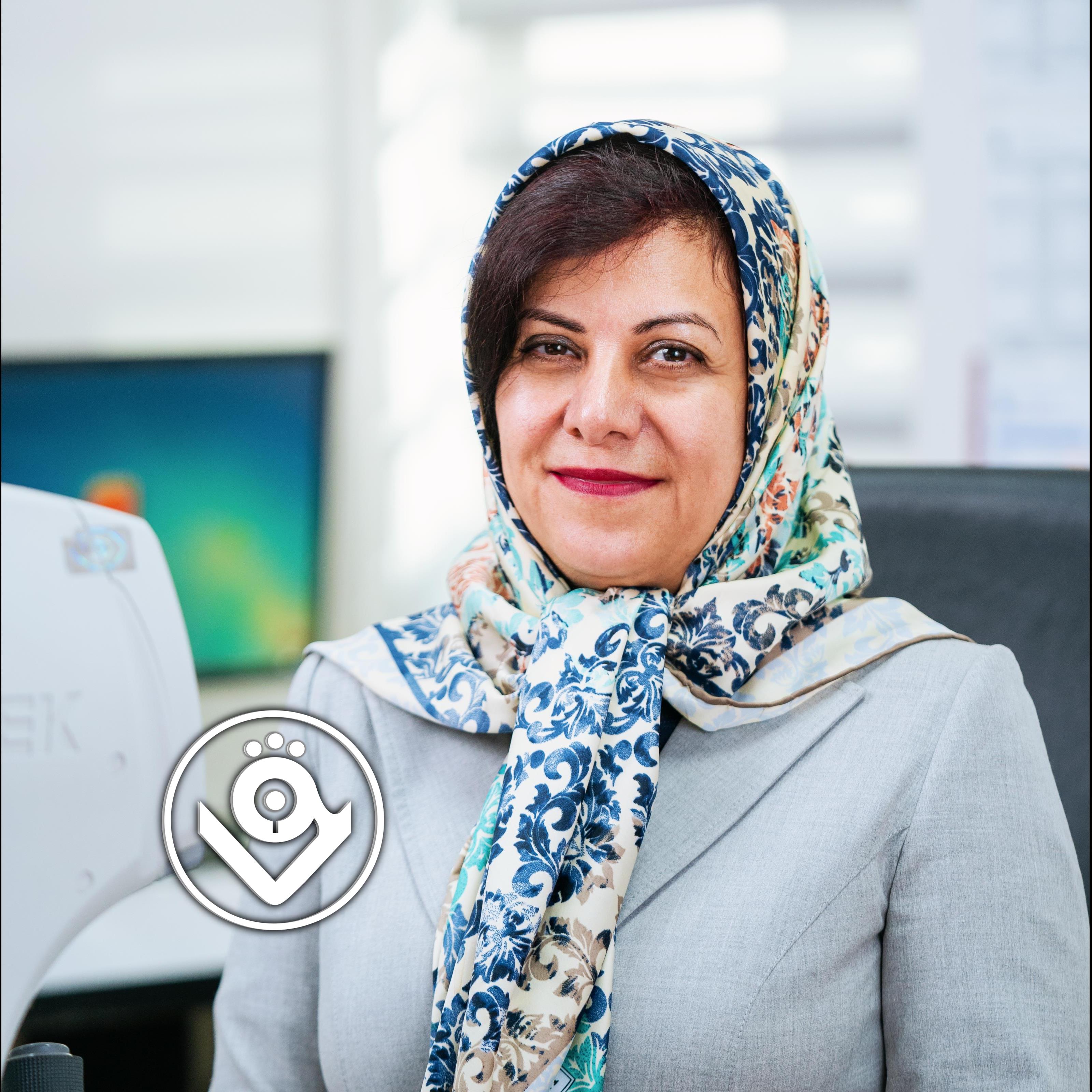 فاطمه شریفی